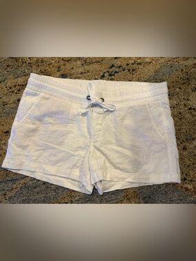 Old Navy White Drawstring Shorts